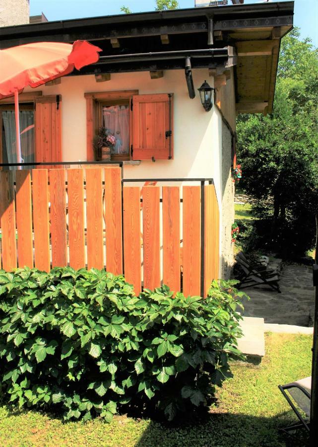 Casa Bucaneve & Ciclamino Gravedona Exterior photo